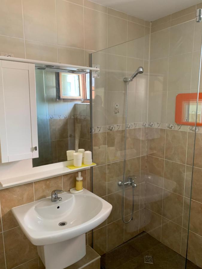 Lilia 3 Self-Check In Apartment With Hot Water Despite Prevention In The Neighborhood, Food And Drink Shop Open Until 10 Pm And Free Parking Area Next Ot 24 Hours Food And Drink Shop And Free Parking Area Sofie Exteriér fotografie